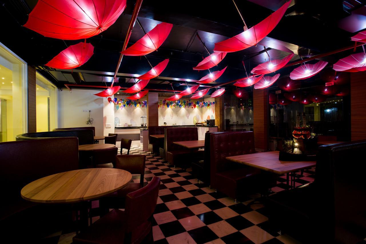 我爱喇叭裤酒店 安君纳 外观 照片
